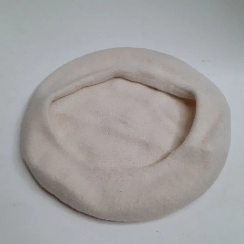 Vintage Cream Wool Women's Beret Flat Hat